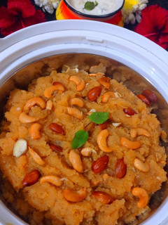 केसरिया हलवा(kesariya halwa recipe in hindi) रेसिपी मुख्य फोटो