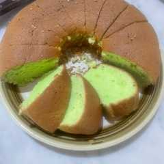 รูปของ 123- Sponge cake pandan