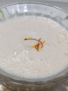 கேசர் லஸ்ஸி (Kesar lassi recipe in tamil) செய்முறை முக்கிய புகைப்படம்