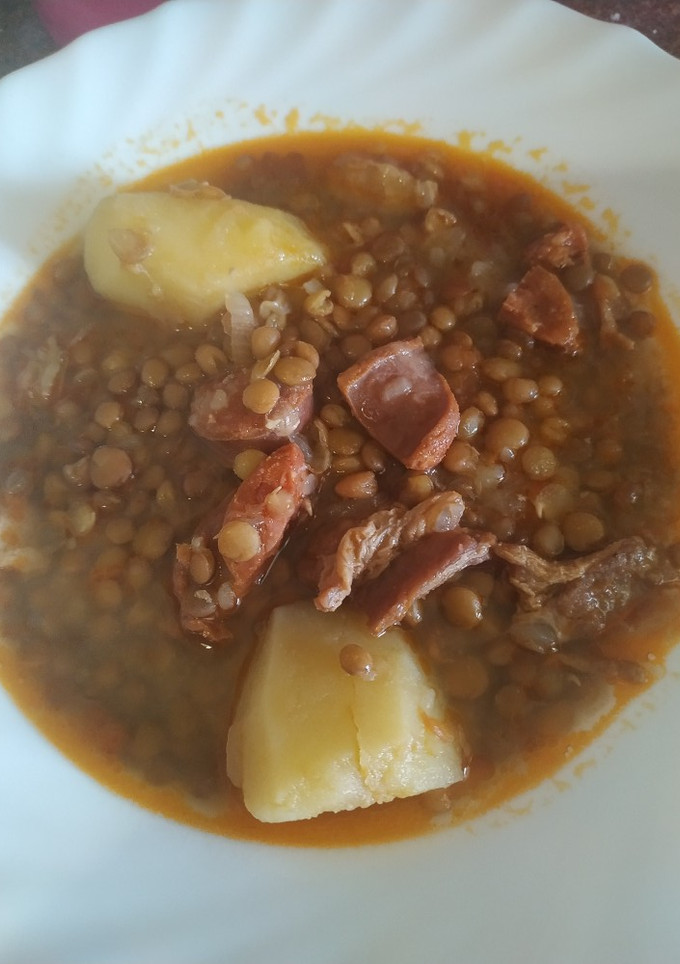 Una foto de Lentejas con chorizo