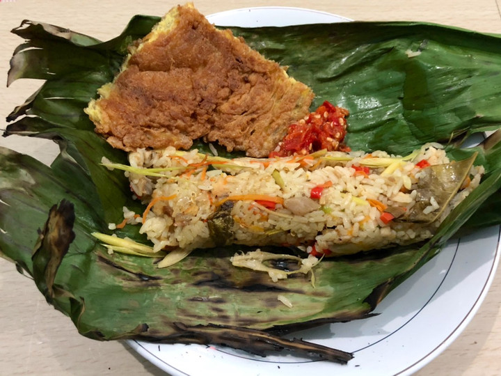 Anti Ribet, Membuat Nasi Bakar Ayam Bumbu Kemangi Simpel