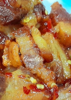 Hình của món Tóp mỡ chiên giòn sốt mắm tỏi.