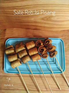Foto resep Sate Roti Isi Pisang (cuma 3 bahan,edisi bikin sarapan kilat)