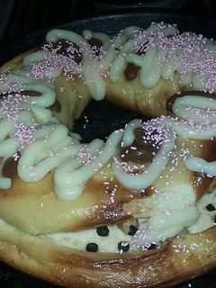 Una foto de Rosca de pascuas rellena