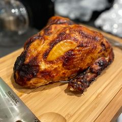 Orange - honey glazed Christmas Turkey crown (moist and tasty!) A picture of Orange - honey glazed Christmas Turkey crown (moist and tasty!).