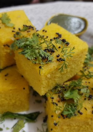 A picture of Moong dal dhokla.