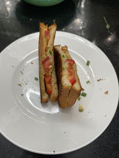 ब्रेड सैंडविच (Bread Sandwich recipe in Hindi) रेसिपी मुख्य फोटो