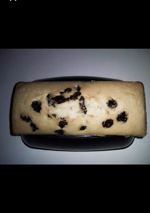 Una foto de Budín de vainilla con pasas de uvas
