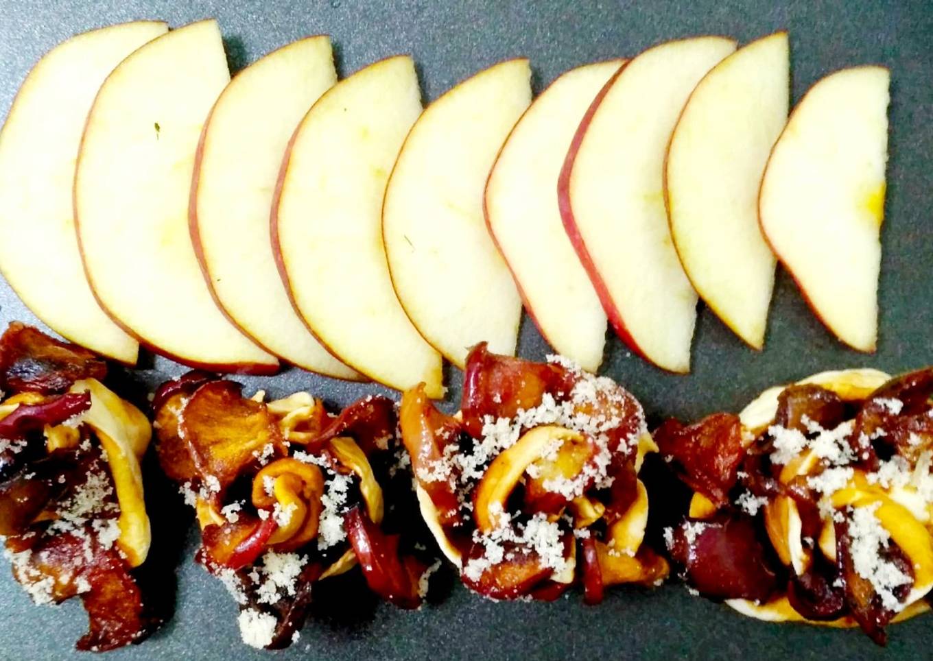 Baked Apple Roses