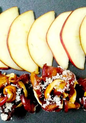 A picture of Baked Apple Roses.