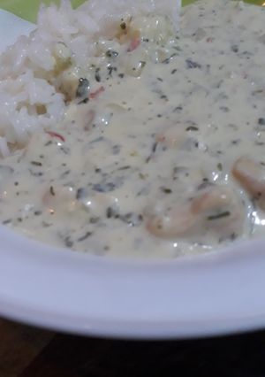 Una foto de Strogonoff de pollo😋
