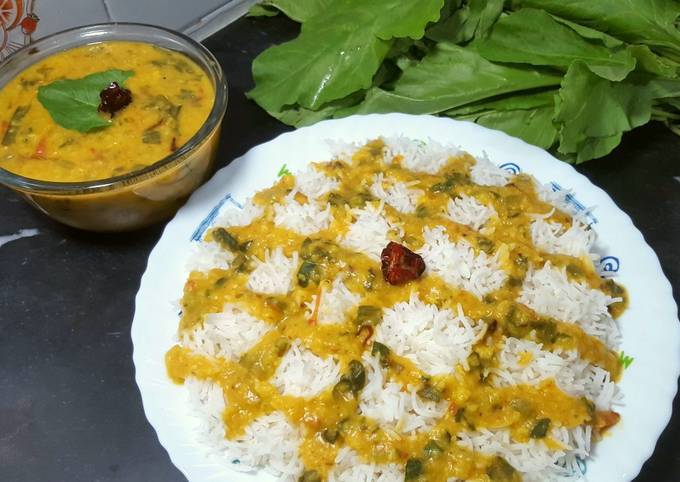 Moong Dal Palak with Boiled Rice 😋