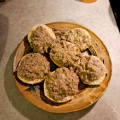 A picture of Biscuits and Gravy.