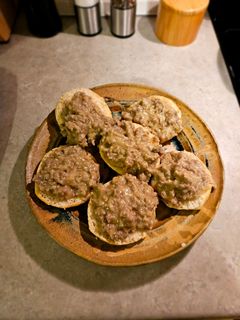 A picture of Biscuits and Gravy.