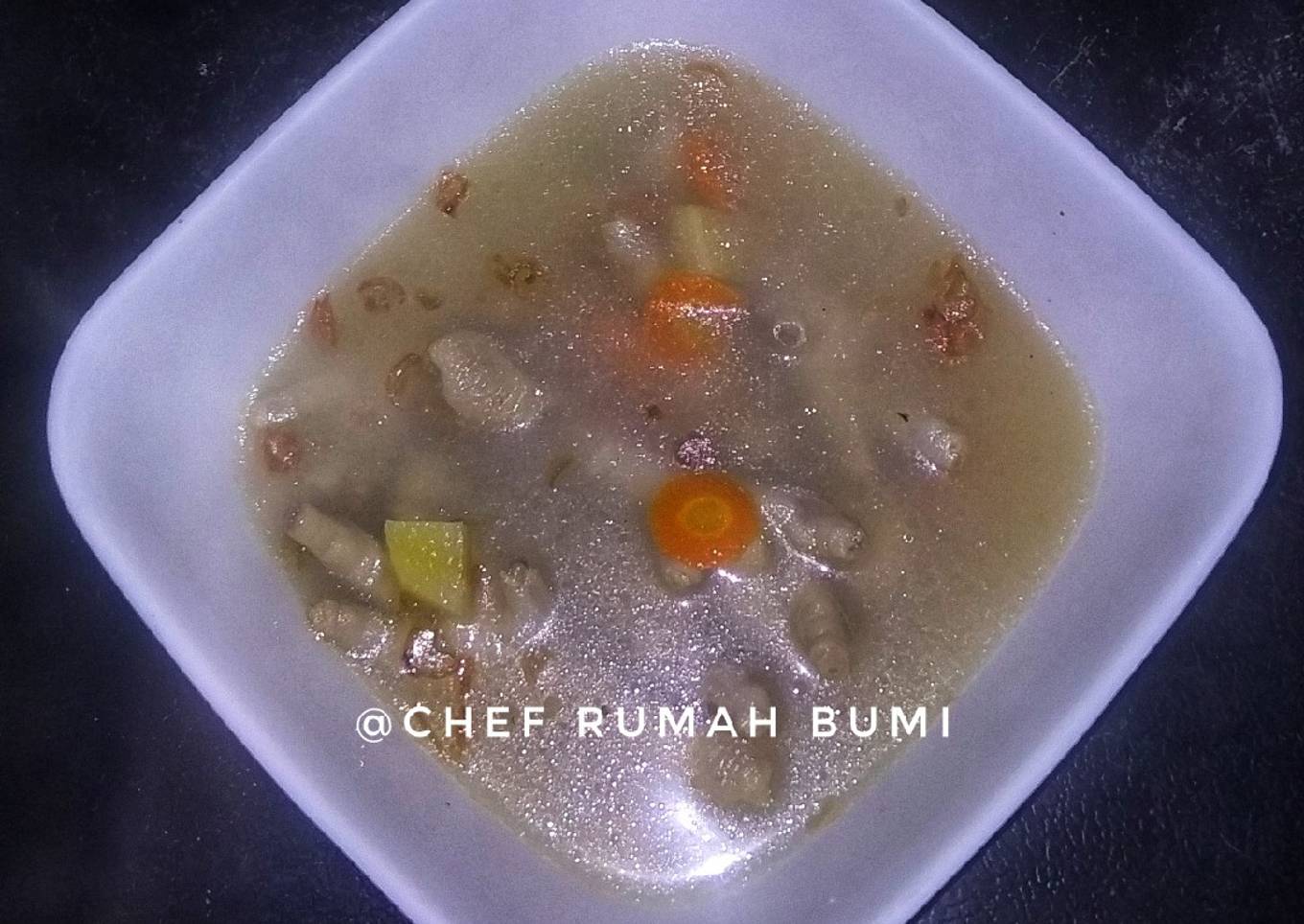 32. Sop Ceker Ayam