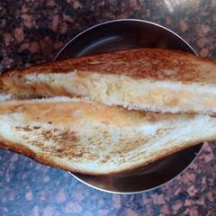 A picture of Bread toast.