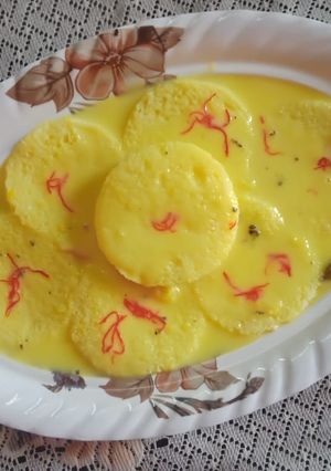 ब्रेड रसमलाई (Bread Rasmalai recipe in Hindi) रेसिपी मुख्य फोटो