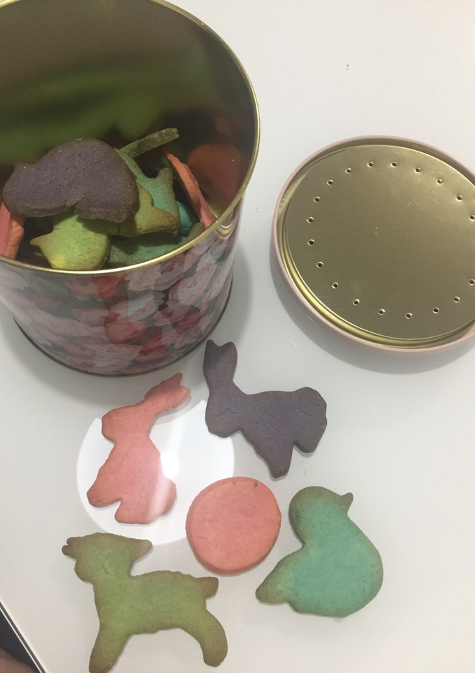 Una foto de Galletas de mantequilla fáciles para hacer con niños