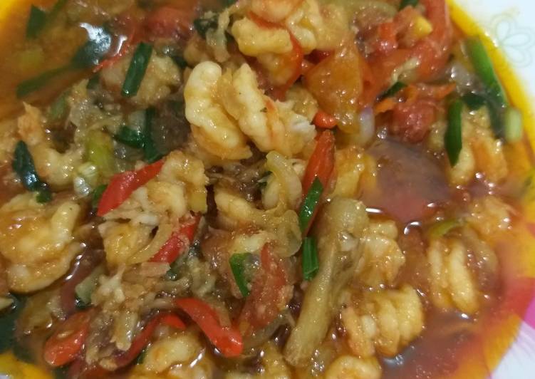 Langkah Mudah untuk Membuat Udang Tumis Mentega yang Lezat Sekali