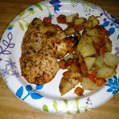 A picture of Honey Dijon Chicken with Baby Carrots & Potatoes.