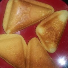 Mini cakes#sandwich maker A picture of Mini cakes#sandwich maker.