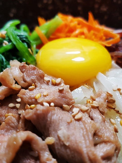 韓國石鍋拌飯 的食譜成品照片