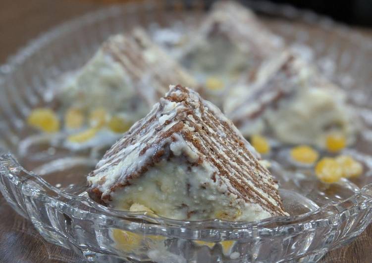 Rikottás palacsinta piramis