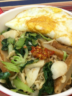火鍋料炒泡麵 的食譜成品照片
