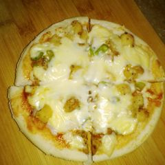 Pizza Naan A picture of Pizza Naan.