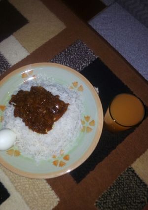 A picture of Rice and stew.