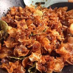 Homemade Sweet Spicy Potato Crisp A picture of Homemade Sweet Spicy Potato Crisp.