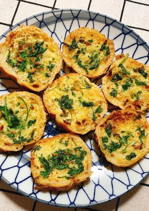 Hình của món Bánh mì bơ tỏi nồi chiên không dầu.