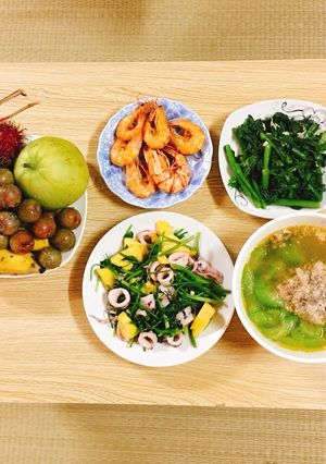 Hình của món Hà Nội 1 ngày mưa, Canh cua nấu mướp.