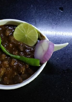 રાવલ પિંડી છોલે રેસીપી મુખ્ય ફોટો