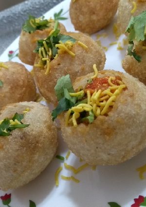 પાણીપુરી ભેળ રેસીપી મુખ્ય ફોટો