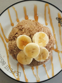 Une photo de Bowlcake végan pomme banane