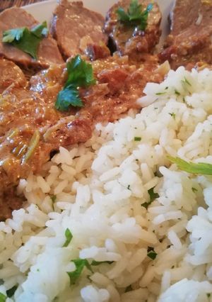 Szűzérmék, tejszínes rókagomba raguval recept fotója