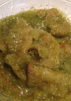 Una foto de Chicharrón de cerdo en salsa verde