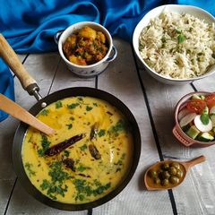A picture of Fajeto (Gujarati ripe mango curry).