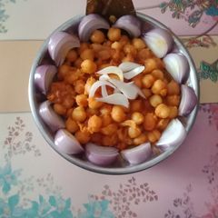 A picture of White Channa.