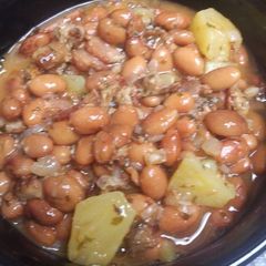 A picture of Pintos Pork and Pineapple.