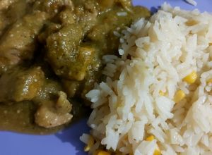 Una foto de Mi versión de carne de puerco en verde