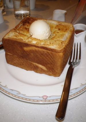 Una foto de Tostada Tres Leches
