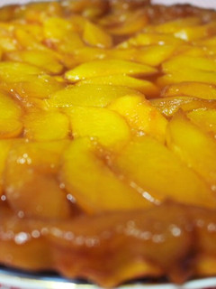 Una foto de Tarta Tatin de melocotones