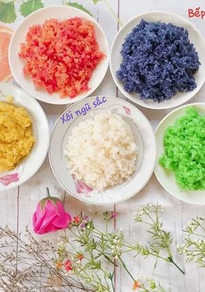 Hình của món Xôi ngũ sắc.