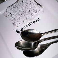 A picture of 2 ingredients Oreo ice-cream.