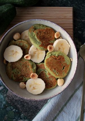Una foto de Tortitas veganas de aguacate (sin gluten) 🌱