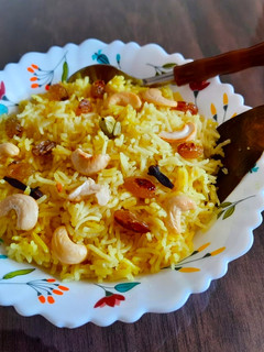 A picture of Basanti Pulao.