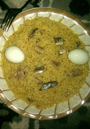 A picture of Indomie,kwai da sardin.