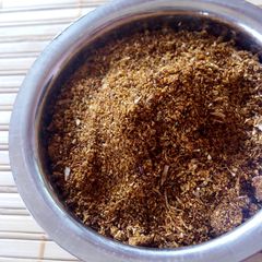 A picture of Nalla karam (andhra spice powder).